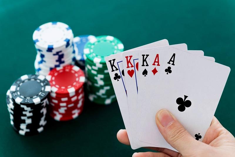 Chơi game bài đổi thưởng Cát tê siêu dễ và nhanh thắng